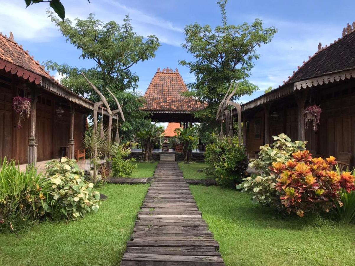Legiyem Homestay Yogyakarta Eksteriør billede